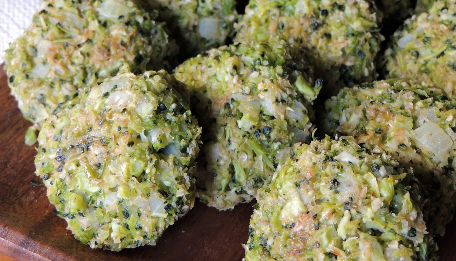 Croquete de brócolis de forno