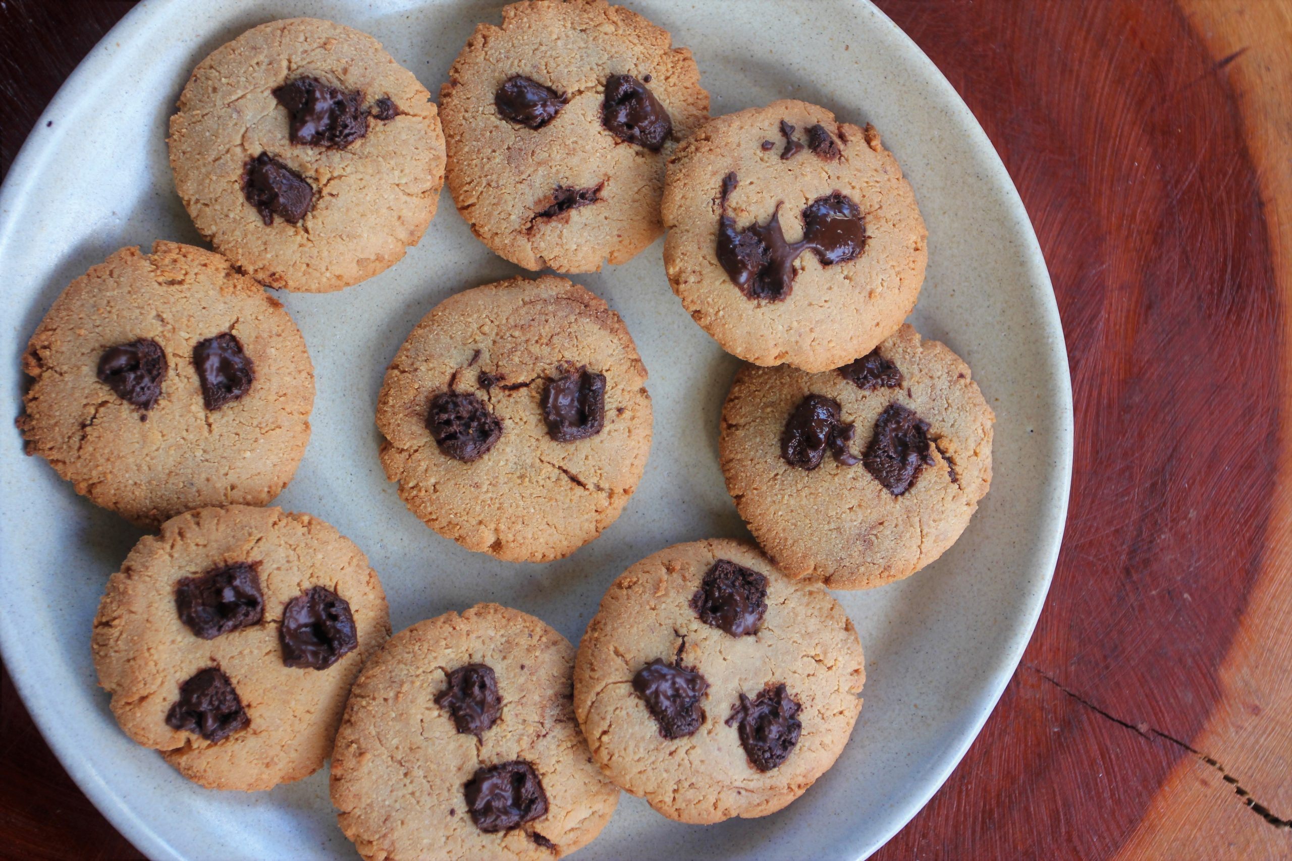 Cookies low carb de amendoim