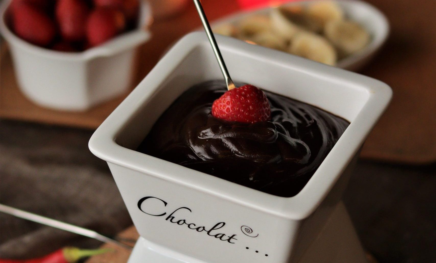 Fondue de chocolate 70% com frutas