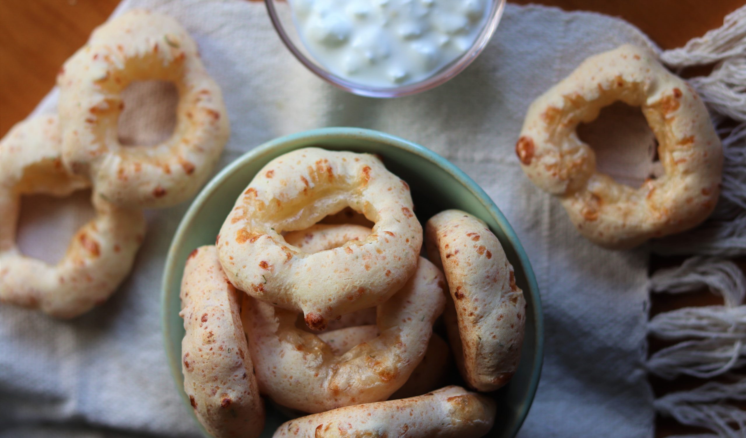 Rosquinhas de polvilho e cottage